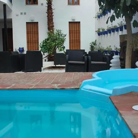 Casa Patio Palmeras Con Piscina Apartment